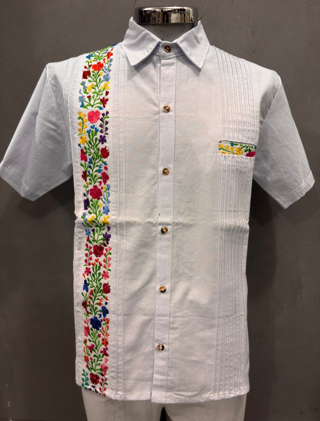 Guayabera sanantonino blanco