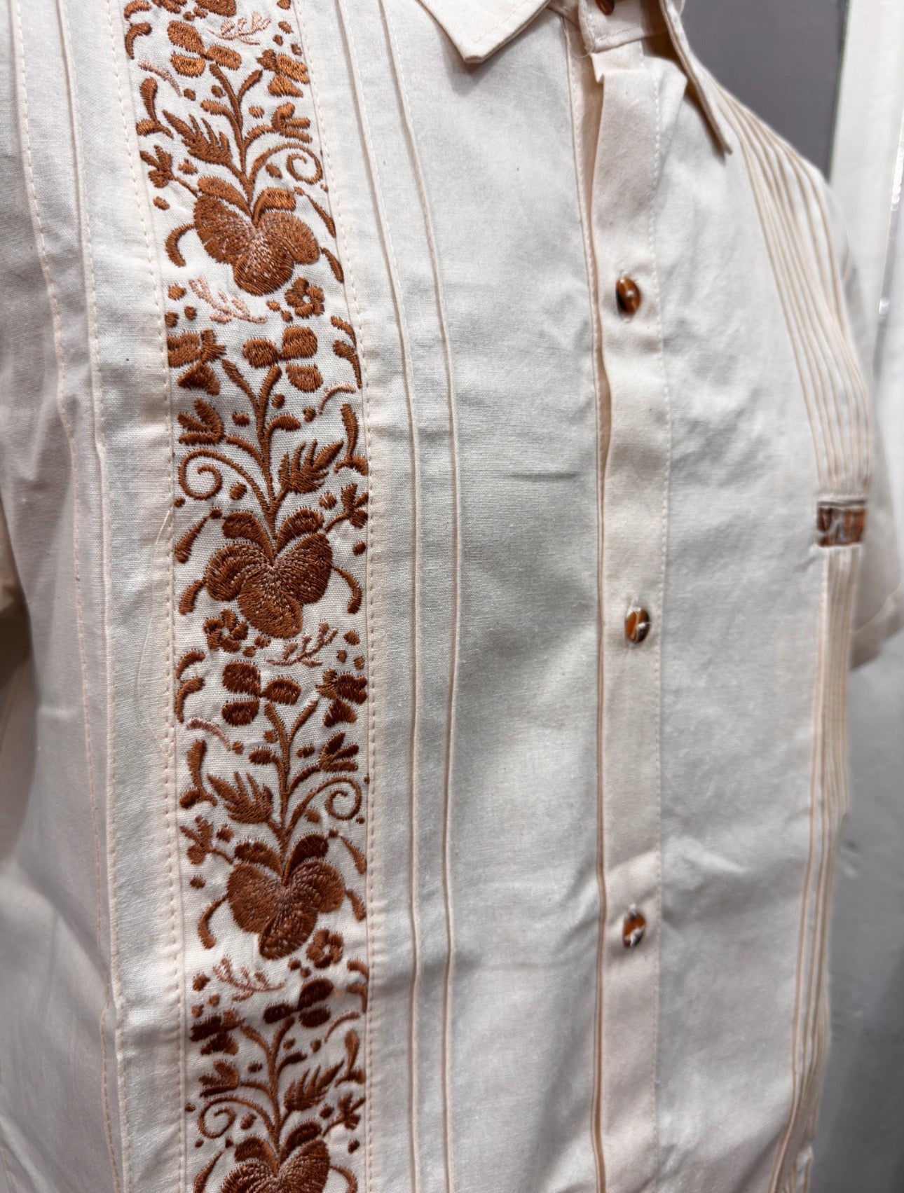 Guayabera MC