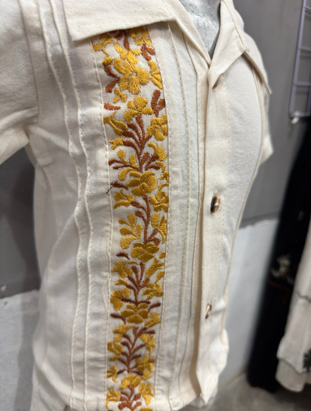 Conjunto Sanantonino dorado
