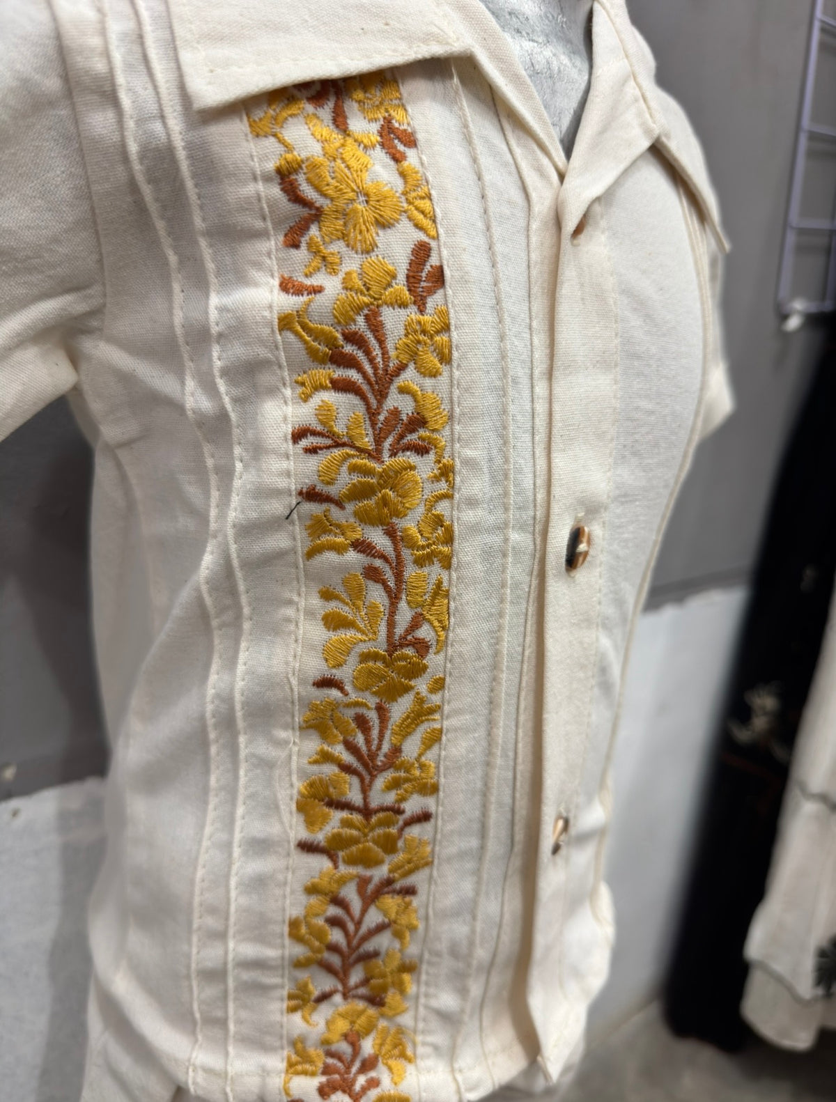 Conjunto Sanantonino dorado